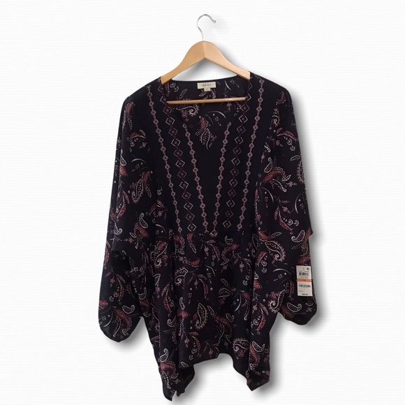 Style & Co Plus Core Fashion Paisley Grape Top - Picture 4 of 8